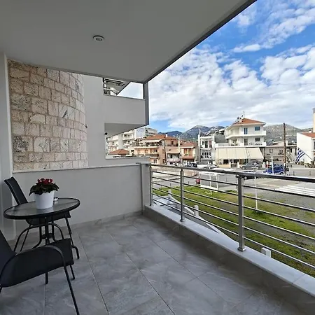 Margarita Flat Apartamento Trípoli